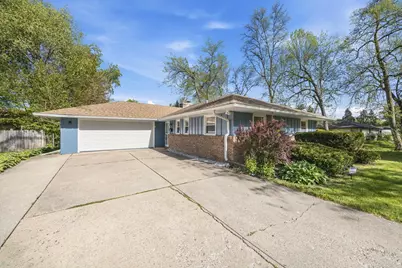1311 Coolidge Place, Rockford, IL 61107 - Photo 2