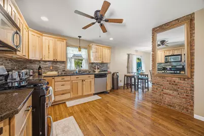 1311 Coolidge Place, Rockford, IL 61107 - Photo 20