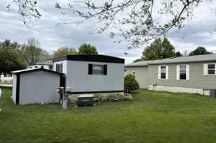 215 Fox Ln, Belvidere, IL 61008 - Photo 12