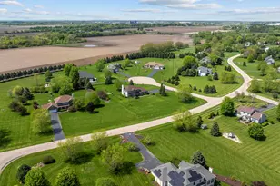 181 Mary's Ct, Rockford, IL 61107 - Photo 48