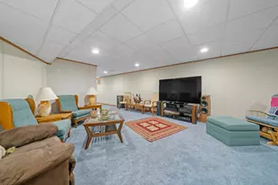 181 Mary's Ct, Rockford, IL 61107 - Photo 34