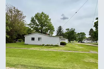 101 S Sheridan Street, Lostant, IL 61334 - Photo 2