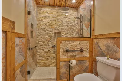 12304 N Ledges Drive, Roscoe, IL 61073 - Photo 32