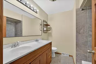 3429 City View Dr, Rockford, IL 61101 - Photo 24
