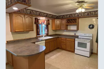 13546 N Showers Road, Orangeville, IL 61060 - Photo 6