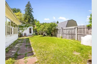 205 N Jones Terrace, Oregon, IL 61061 - Photo 12