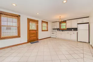 380 Greenwood Ave, East Dubuque, IL 61025 - Photo 24