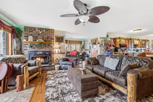 9096 E Stagecoach Trail, Warren, IL 61087 - Photo 2