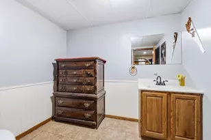 9096 E Stagecoach Trail, Warren, IL 61087 - Photo 36