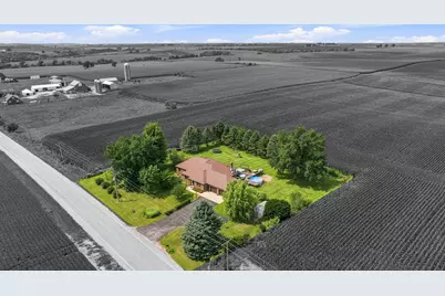 9096 E Stagecoach Trail, Warren, IL 61087 - Photo 32