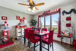 9096 E Stagecoach Trail, Warren, IL 61087 - Photo 2