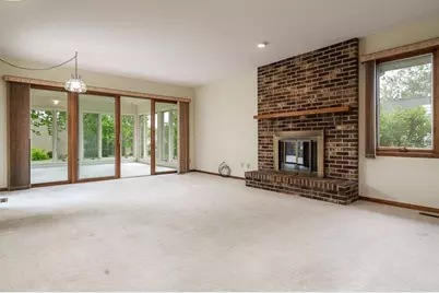 2183 Chenowith Court, Rockford, IL 61107 - Photo 8