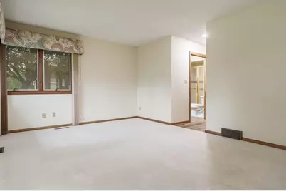 2183 Chenowith Court, Rockford, IL 61107 - Photo 22