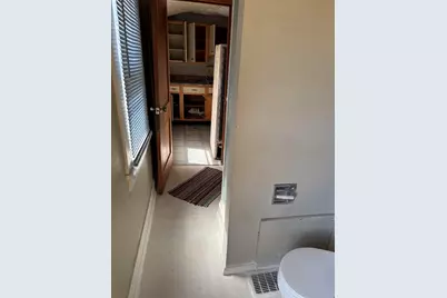 815 Logan Avenue, Belvidere, IL 61008 - Photo 12
