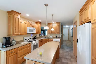 1332 Griggs Road, Rockford, IL 61108 - Photo 6