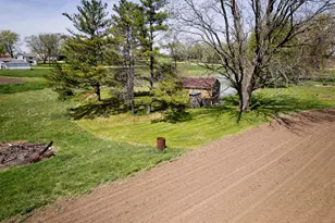 12166 Cunningham Rd, Winnebago, IL 61088 - Photo 50