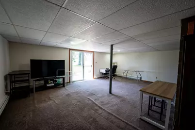 12166 Cunningham Road, Winnebago, IL 61088 - Photo 30