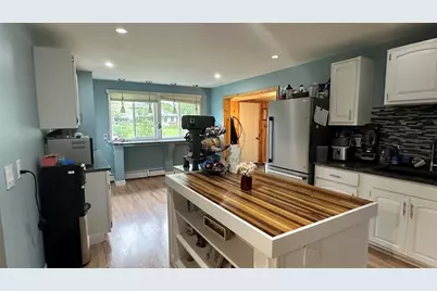 220 Beacon Drive, Belvidere, IL 61008 - Photo 8