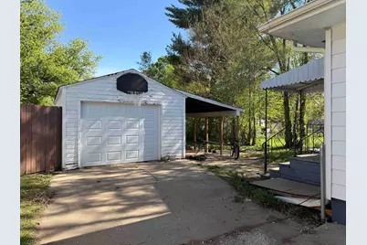 1319 Barton Boulevard, Rockford, IL 61103 - Photo 10