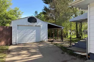 1319 Barton Blvd, Rockford, IL 61103 - Photo 10