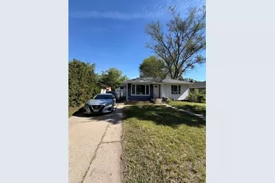 1319 Barton Boulevard, Rockford, IL 61103 - Photo 2