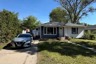1319 Barton Blvd, Rockford, IL 61103 - Photo 2