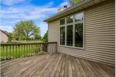8833 West Ridge Drive, Belvidere, IL 61008 - Photo 6