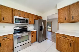 1616 Highridge Rd, Rockford, IL 61108 - Photo 16