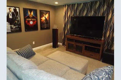 642 Homestead Lane, Rockford, IL 61102 - Photo 12