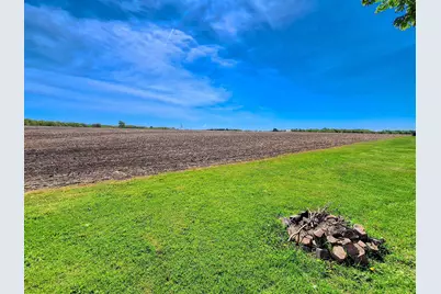 7009 Pearl City Road, Freeport, IL 61032 - Photo 30