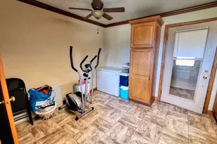 7009 Pearl City Rd, Freeport, IL 61032 - Photo 24