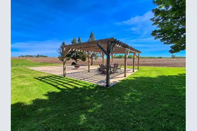 7009 Pearl City Road, Freeport, IL 61032 - Photo 28