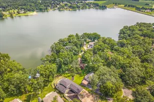 1927 Baintree Rd, Lake Summerset, IL 61019 - Photo 8