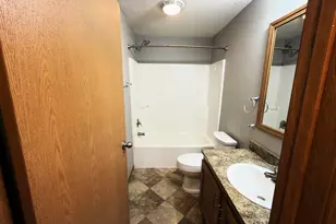 498 Park Ave, Belvidere, IL 61008 - Photo 12