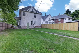 1423 7th Ave, Rockford, IL 61104 - Photo 34