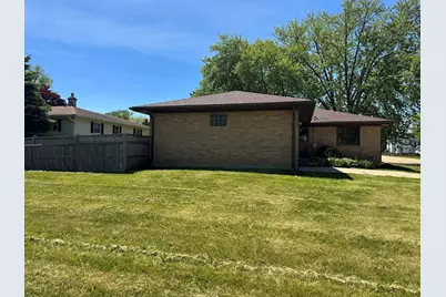 401 S Ridge Street, Shannon, IL 61078 - Photo 6