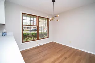 7607 Larwinn Dr, Rockford, IL 61107 - Photo 10