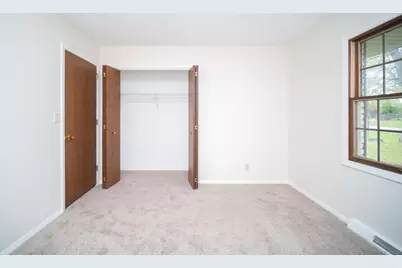 7607 Larwinn Drive, Rockford, IL 61107 - Photo 18