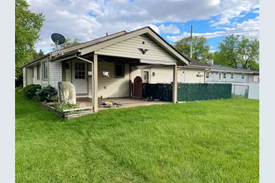618 E Macomb Street, Belvidere, IL 61008 - Photo 4