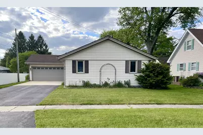 618 E Macomb Street, Belvidere, IL 61008 - Photo 2