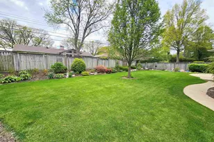 522 Sunrise Ln, Rockford, IL 61107 - Photo 52