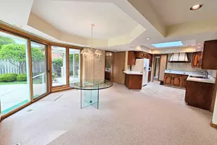 522 Sunrise Ln, Rockford, IL 61107 - Photo 14