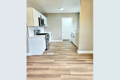 1401 Barton Boulevard, Rockford, IL 61103 - Photo 12