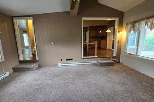 210 W Morris St, Morrison, IL 61270 - Photo 12
