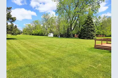 6090 Chatsworth Drive, Rockford, IL 61109 - Photo 32