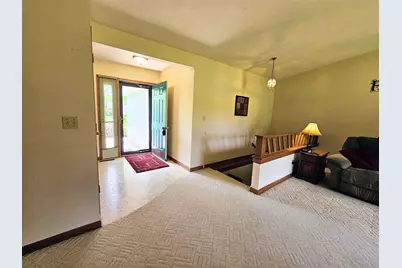 6090 Chatsworth Drive, Rockford, IL 61109 - Photo 4