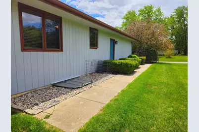 6090 Chatsworth Drive, Rockford, IL 61109 - Photo 34