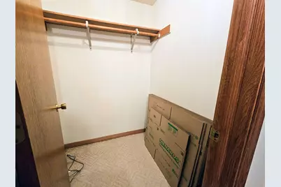 6090 Chatsworth Drive, Rockford, IL 61109 - Photo 22