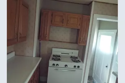 608 Maple, Lena, IL 61048 - Photo 2