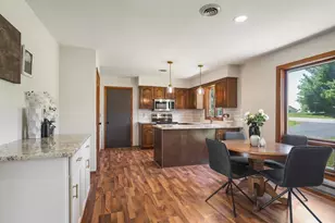 136 Lake Summerset Rd, Lake Summerset, IL 61019 - Photo 4
